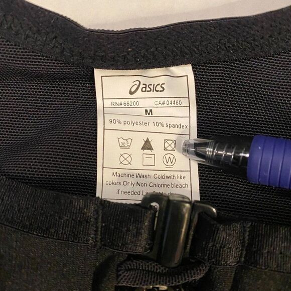 Asics Womens Black Lock Front Zip Sports Bra, Size Medium 36D - Picture 8 of 13